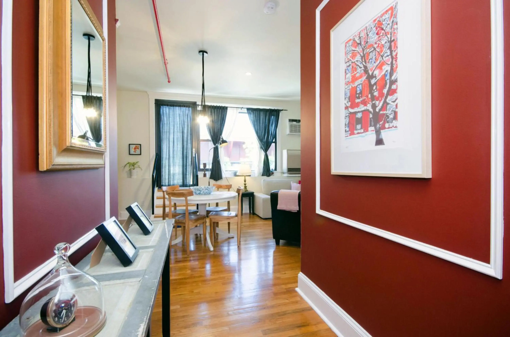 Photo - The Box House Hotel