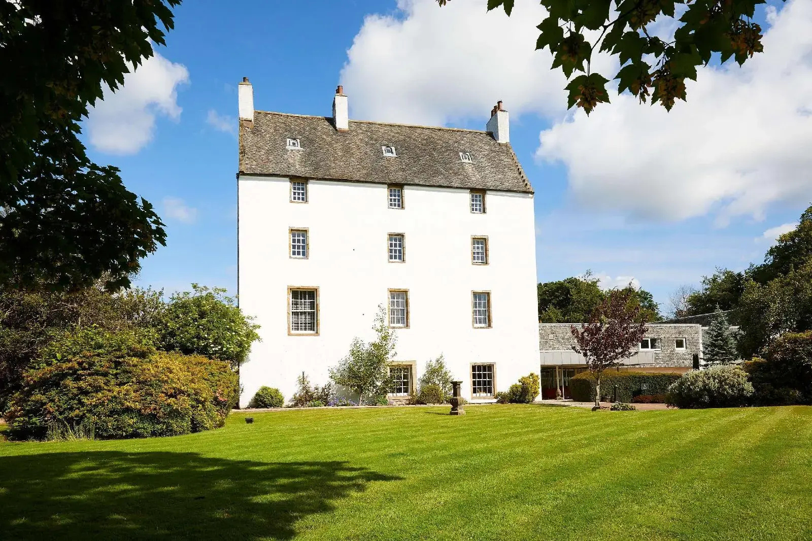 Foto - Macdonald Houstoun House