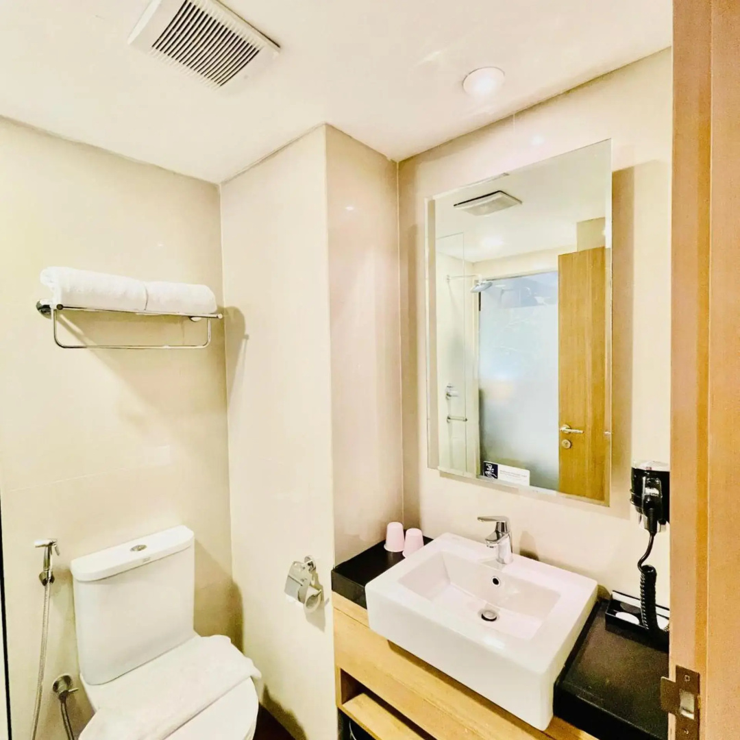 Photo - Golden Tulip Essential Tangerang