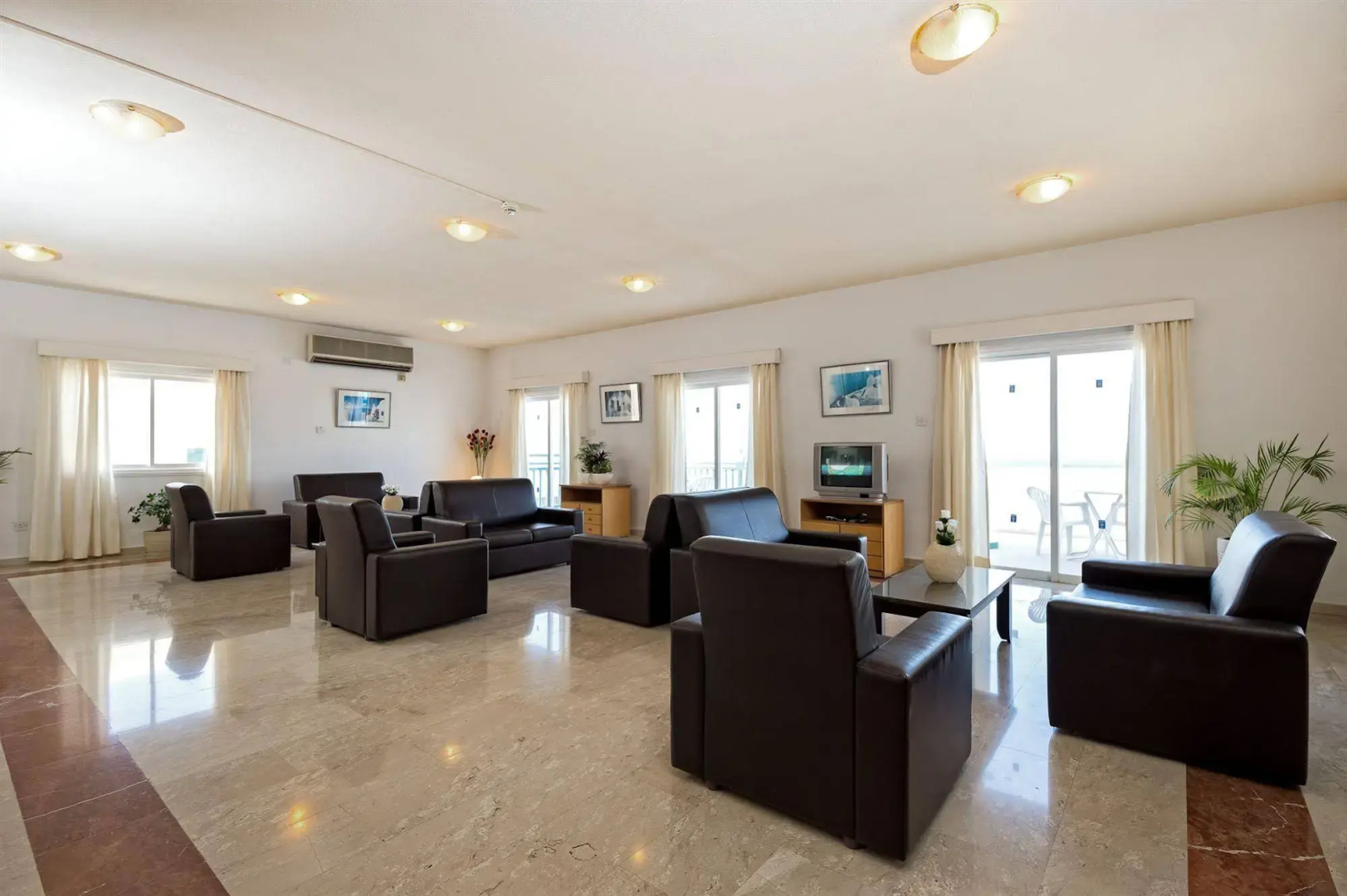 Foto - Sunny Hill Hotel Apartments