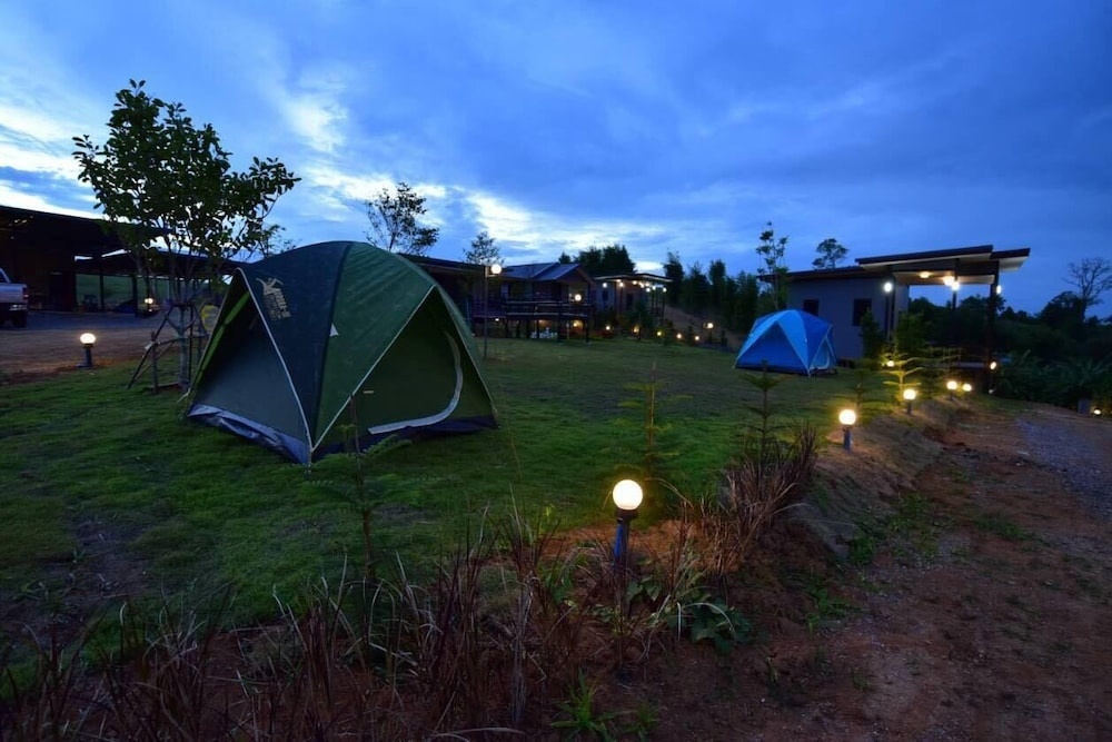 Music Khao Kho