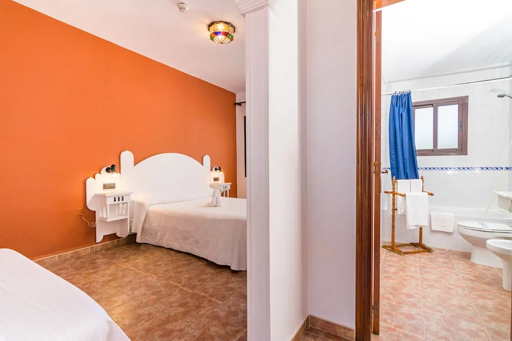 Photo - Hostal Alhambra