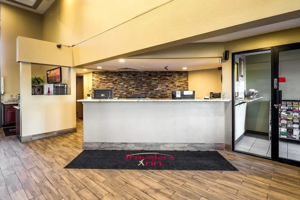 Foto - Travelers Inn - Phoenix