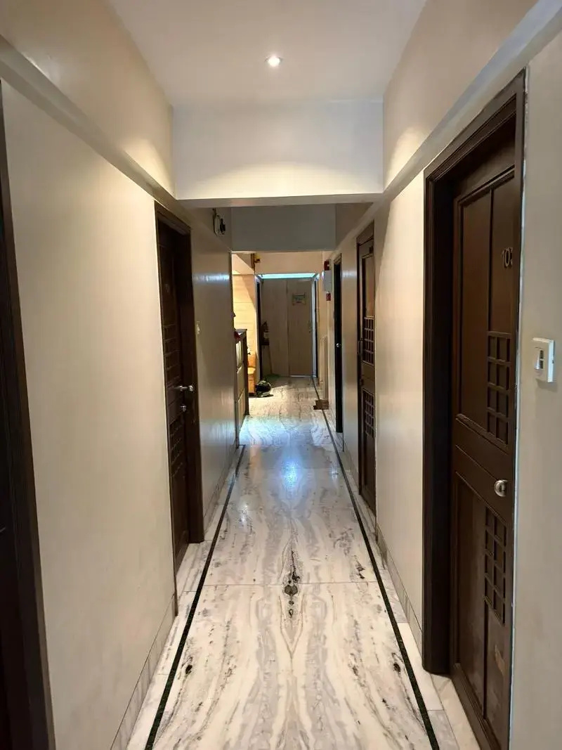 Foto - Pravasi Residency