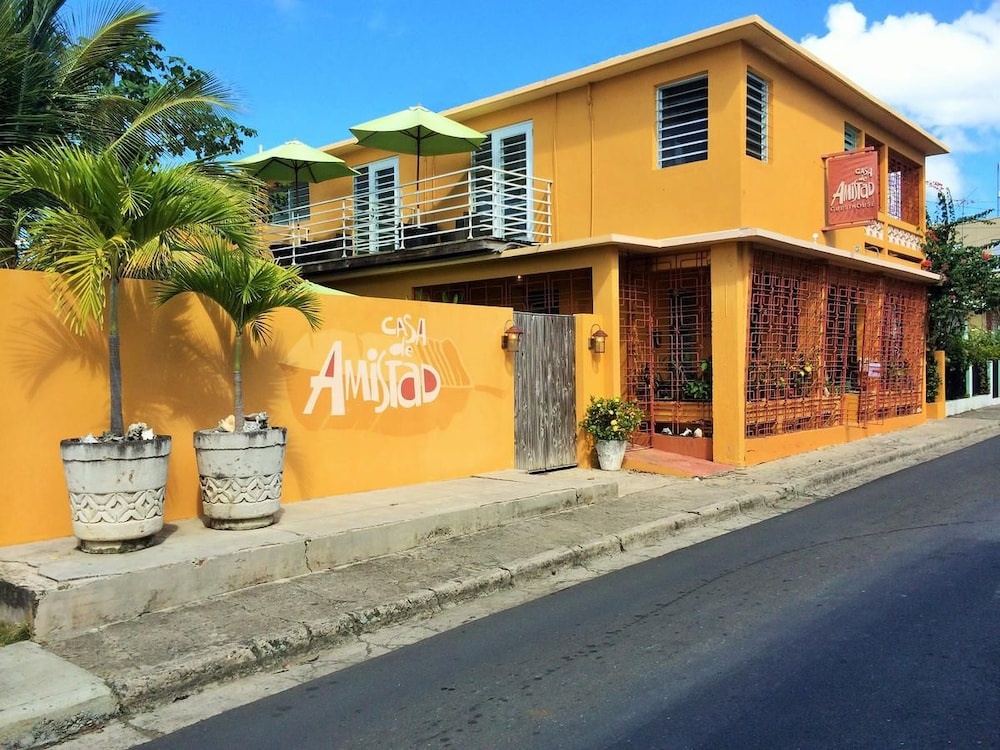 Casa de Amistad