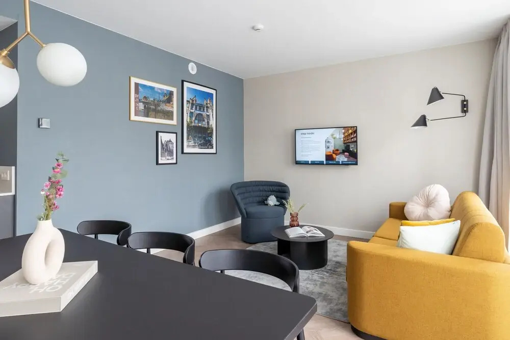 Foto - YAYS Antwerp Opera by Numa