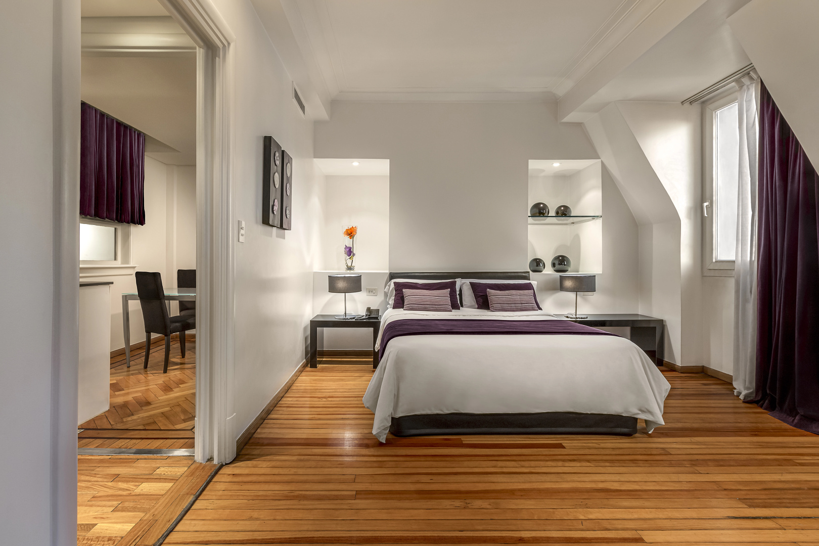 Photo - Broadway Hotel & Suites