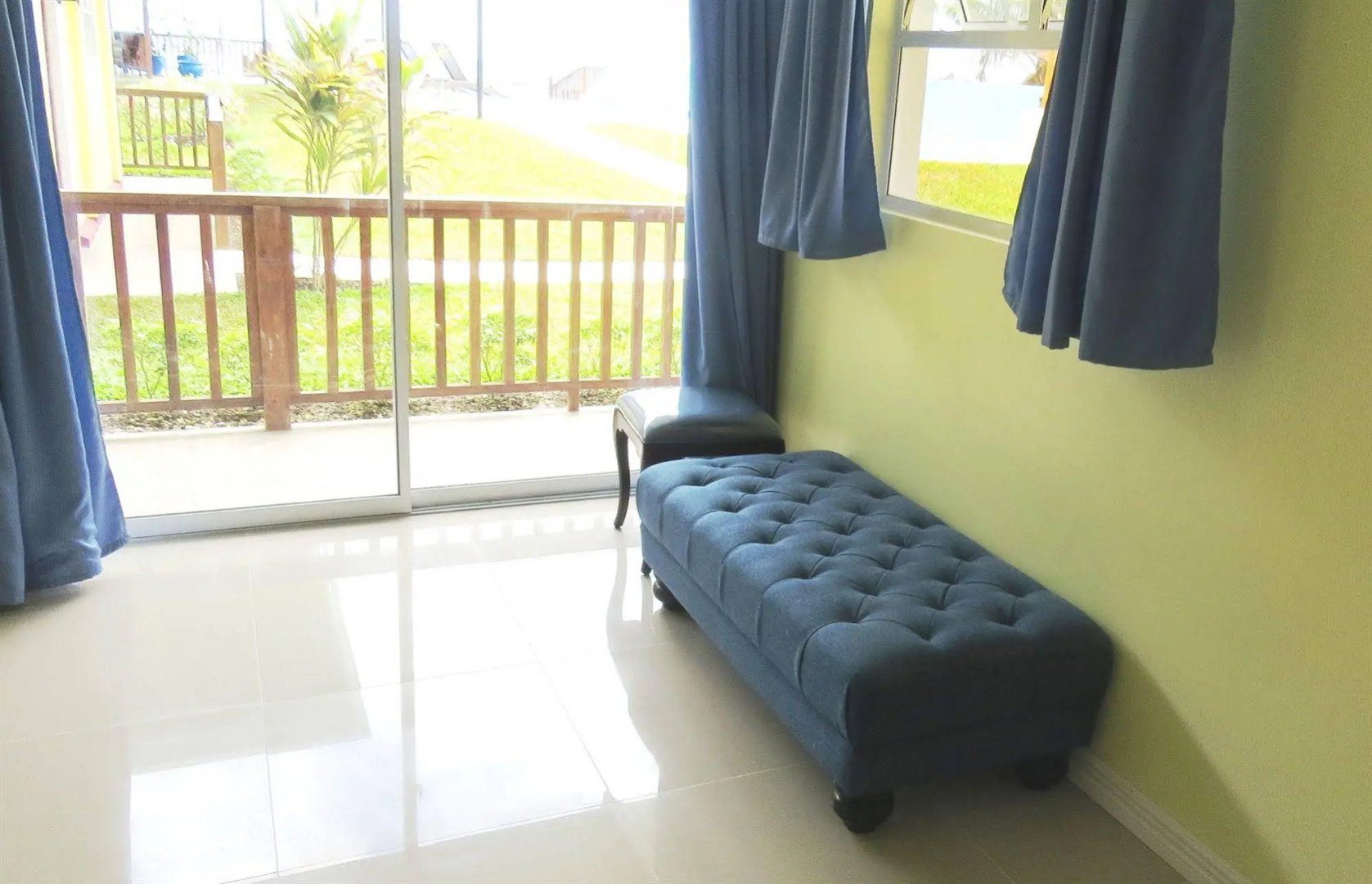 Caimito Beach Hotel