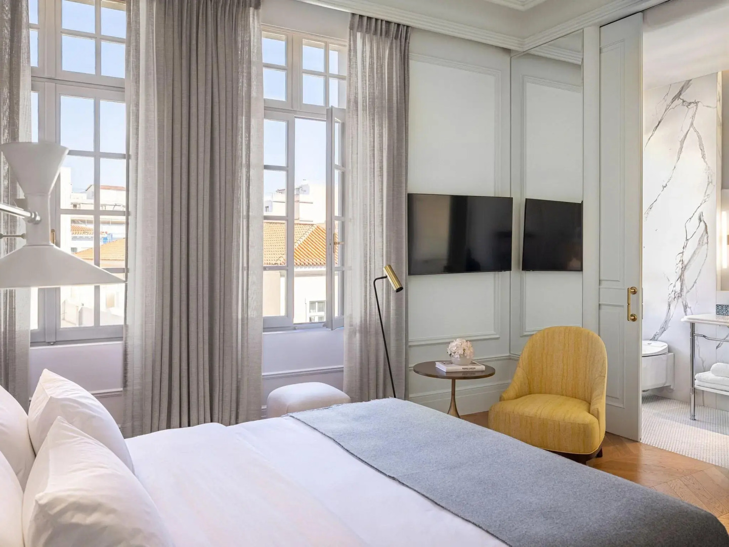 Photo - The Dolli at Acropolis, A Hotel to Live