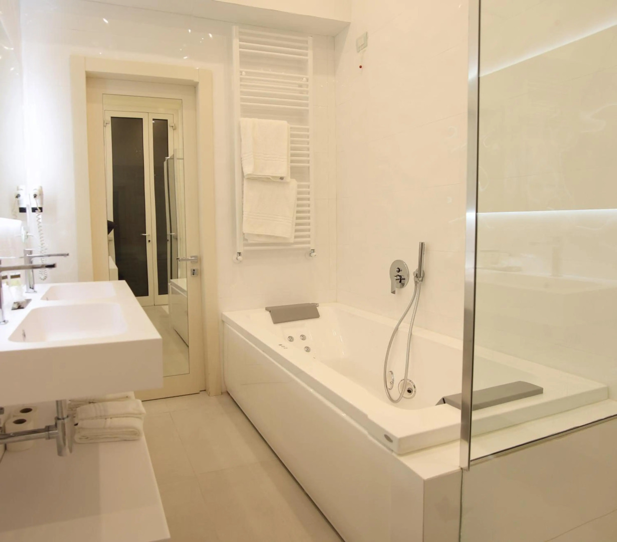 Photo - Hotel Columbia Wellness & Spa