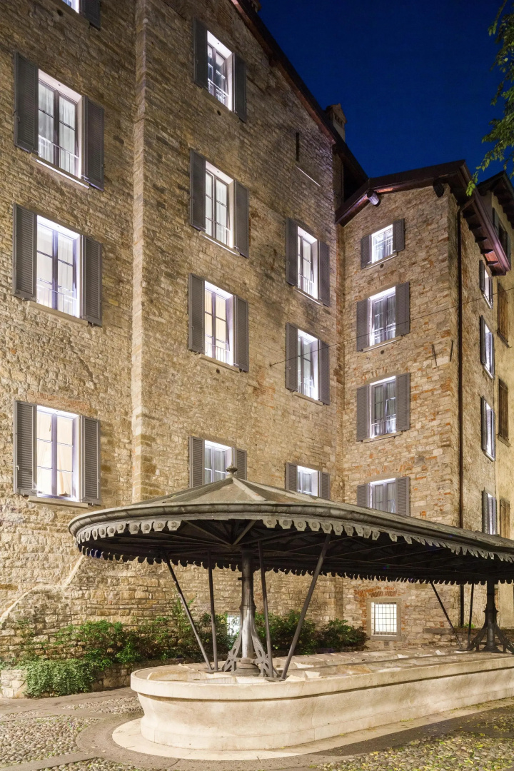Photo - GombitHotel