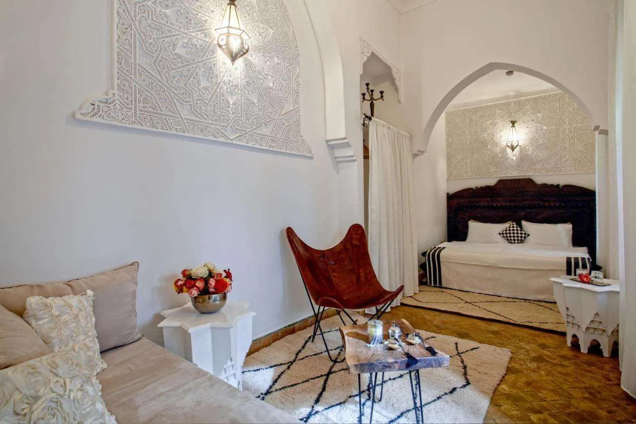 Photo - Riad Basim