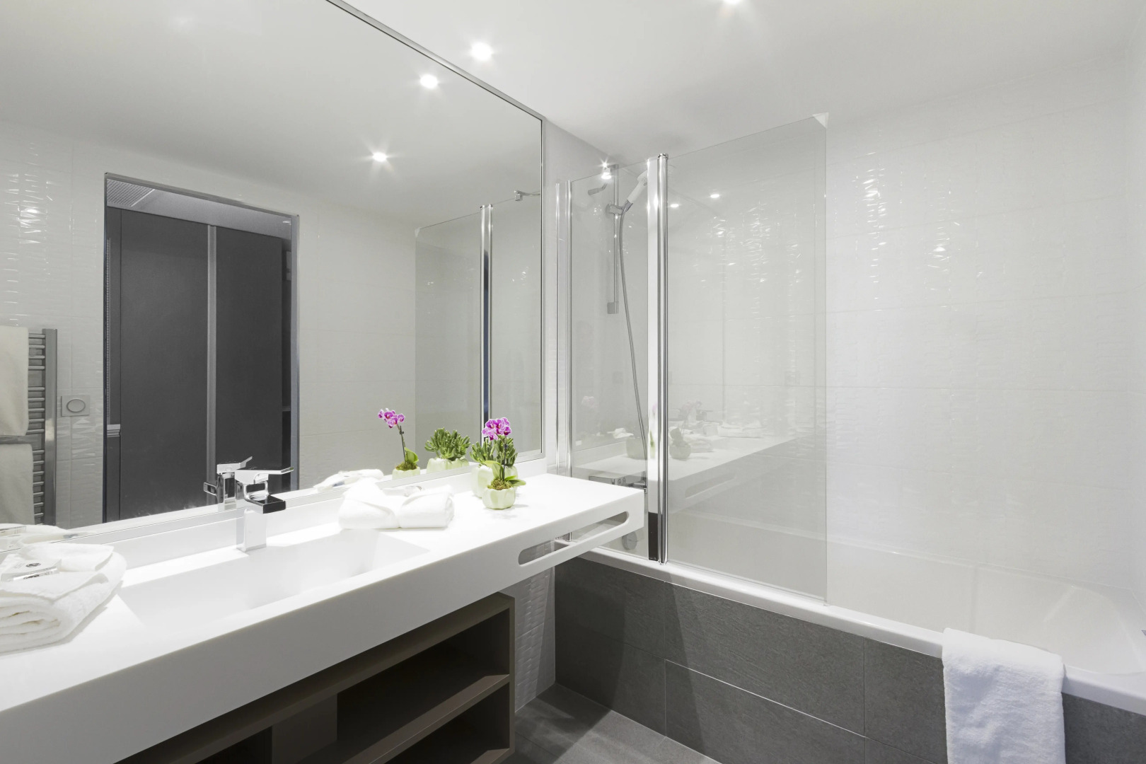 Foto - Nemea Appart Hotel Concorde Toulouse Gare Matabiau