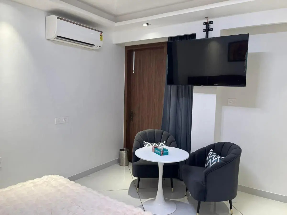 Foto - J60 Suites, Ashok Vihar - Near Netaji Subhash Place