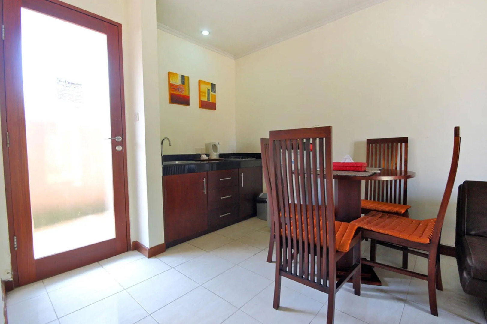 Foto - Sekuta Condo Suites