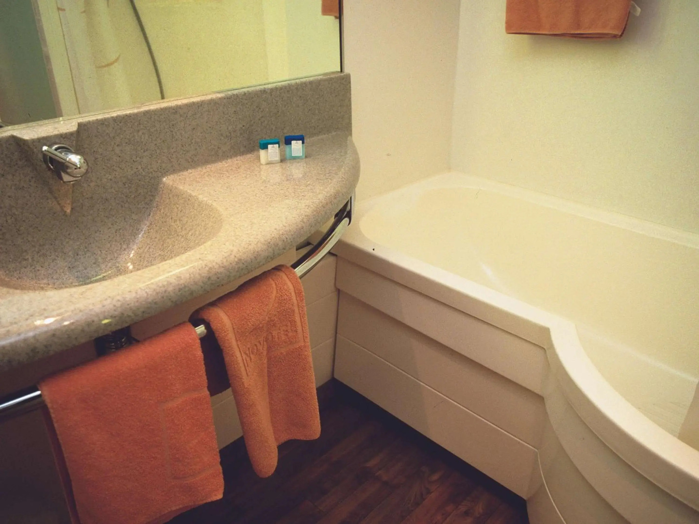 Foto - ibis Styles Zurich City Center