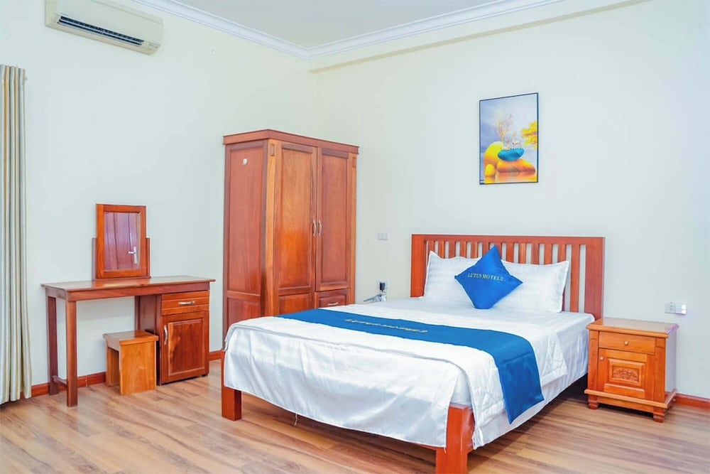 Lotus Hotel 2 Khach San Bac Ninh