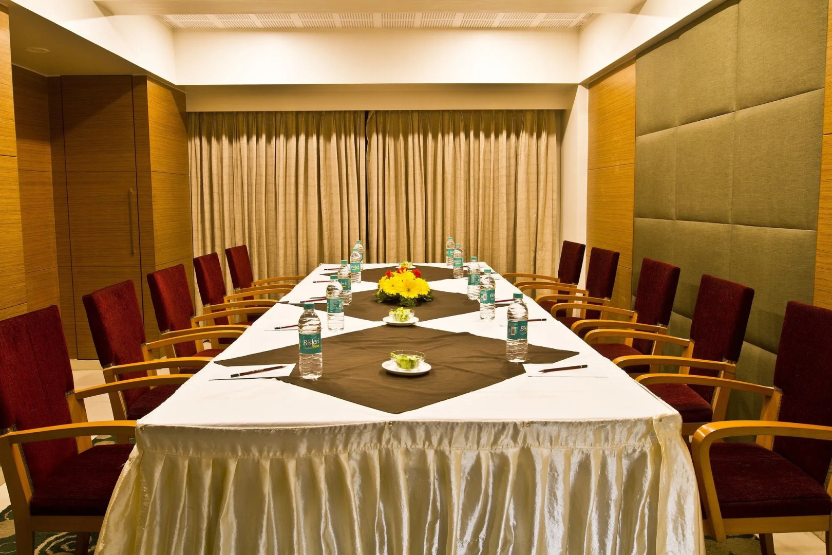 Foto - 7 Apple Hotel Pimpri Pune