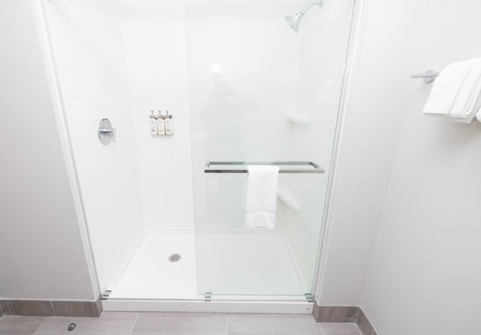 Foto - Holiday Inn Express & Suites Tampa Stadium – Airport Area by IHG
