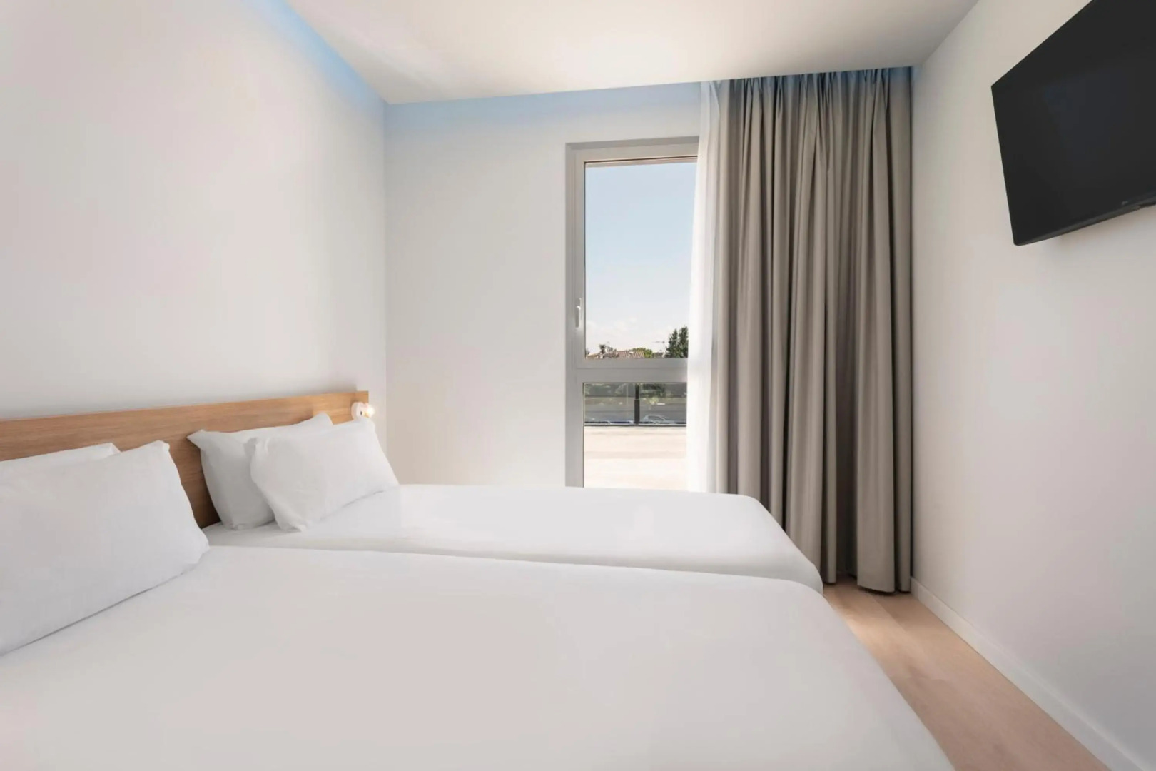 Photo - B&B HOTEL Lleida