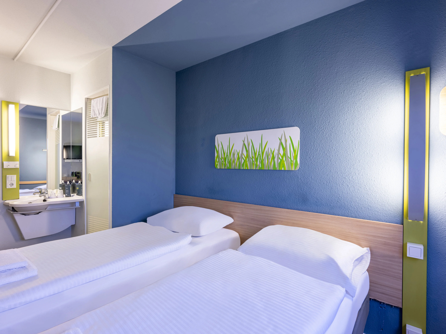 Foto - B&B HOTEL Düsseldorf-Lintorf