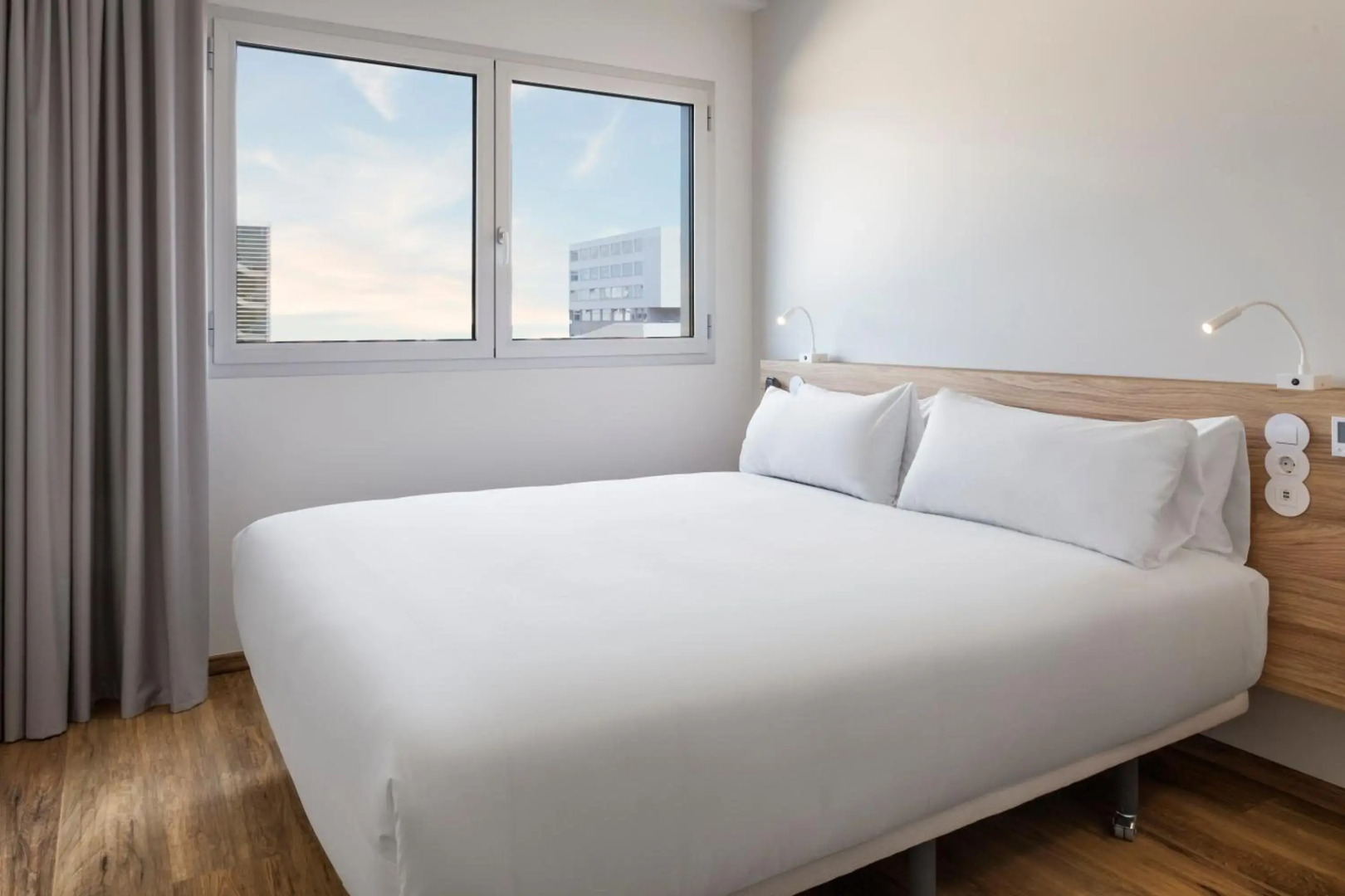 Photo - B&B HOTEL Lisboa Aeroporto
