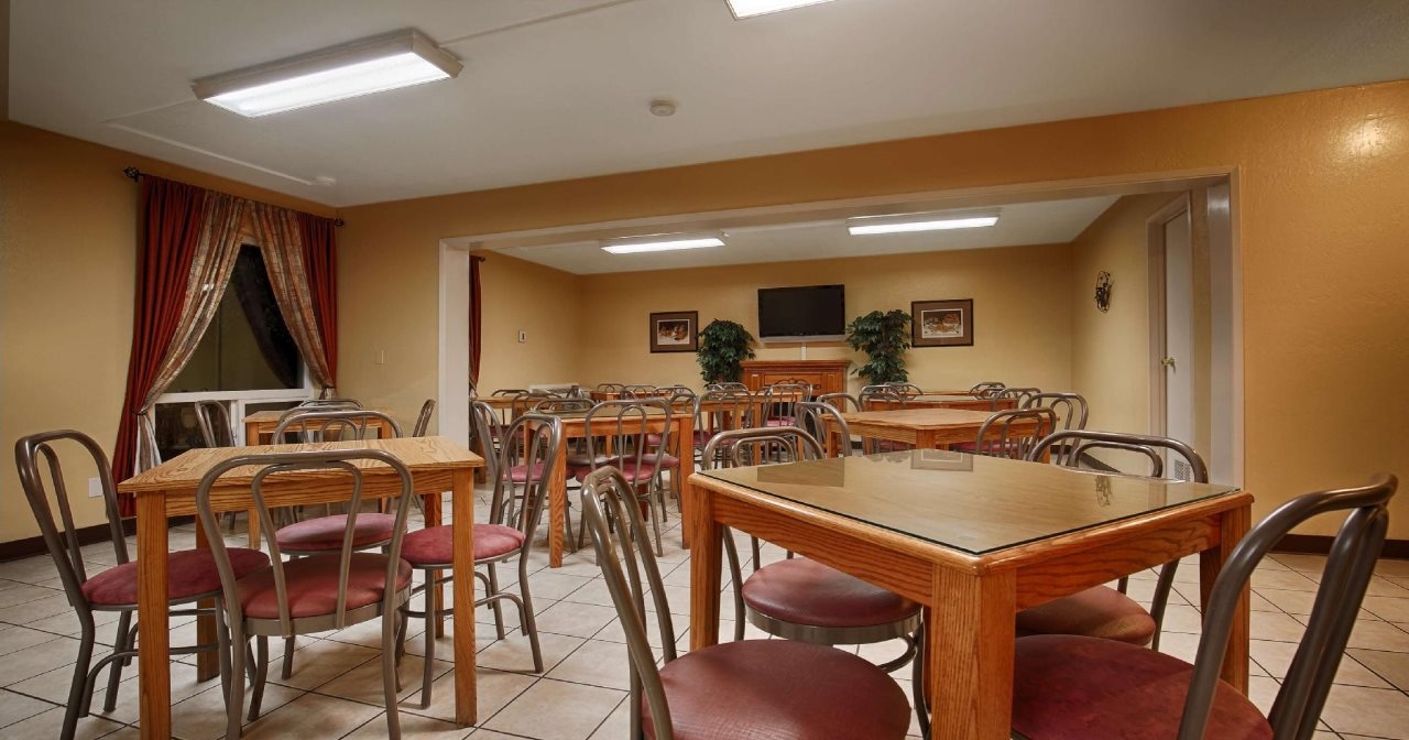 Photo - Best Western Village Inn