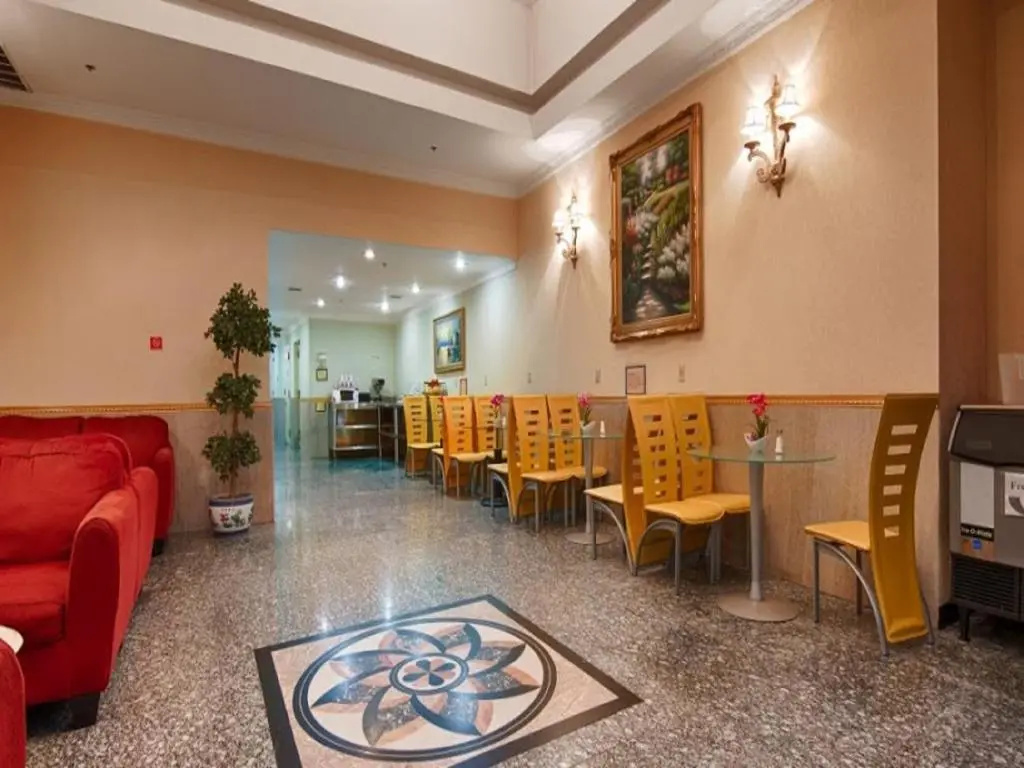Photo - Flushing Hotel