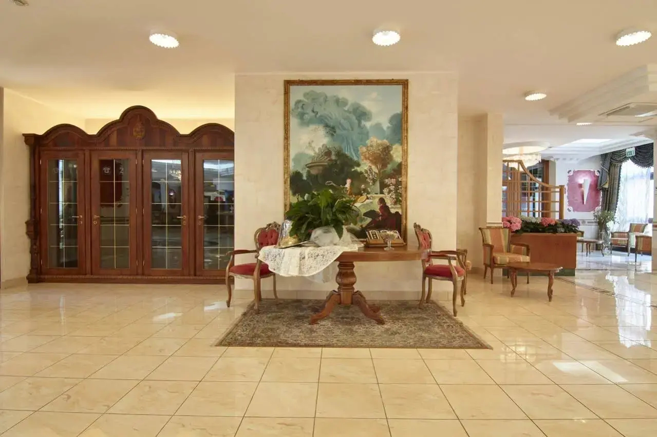 Foto - ALI HOTELS - Palace