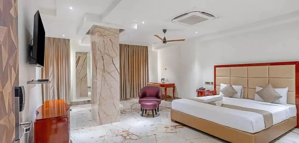 Hotel Chutneys