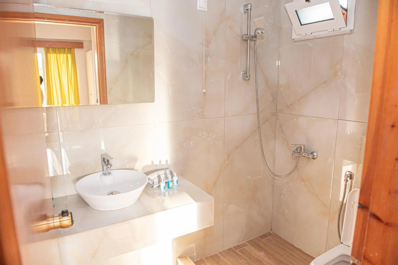 Foto - Danelis Studios and Apartments