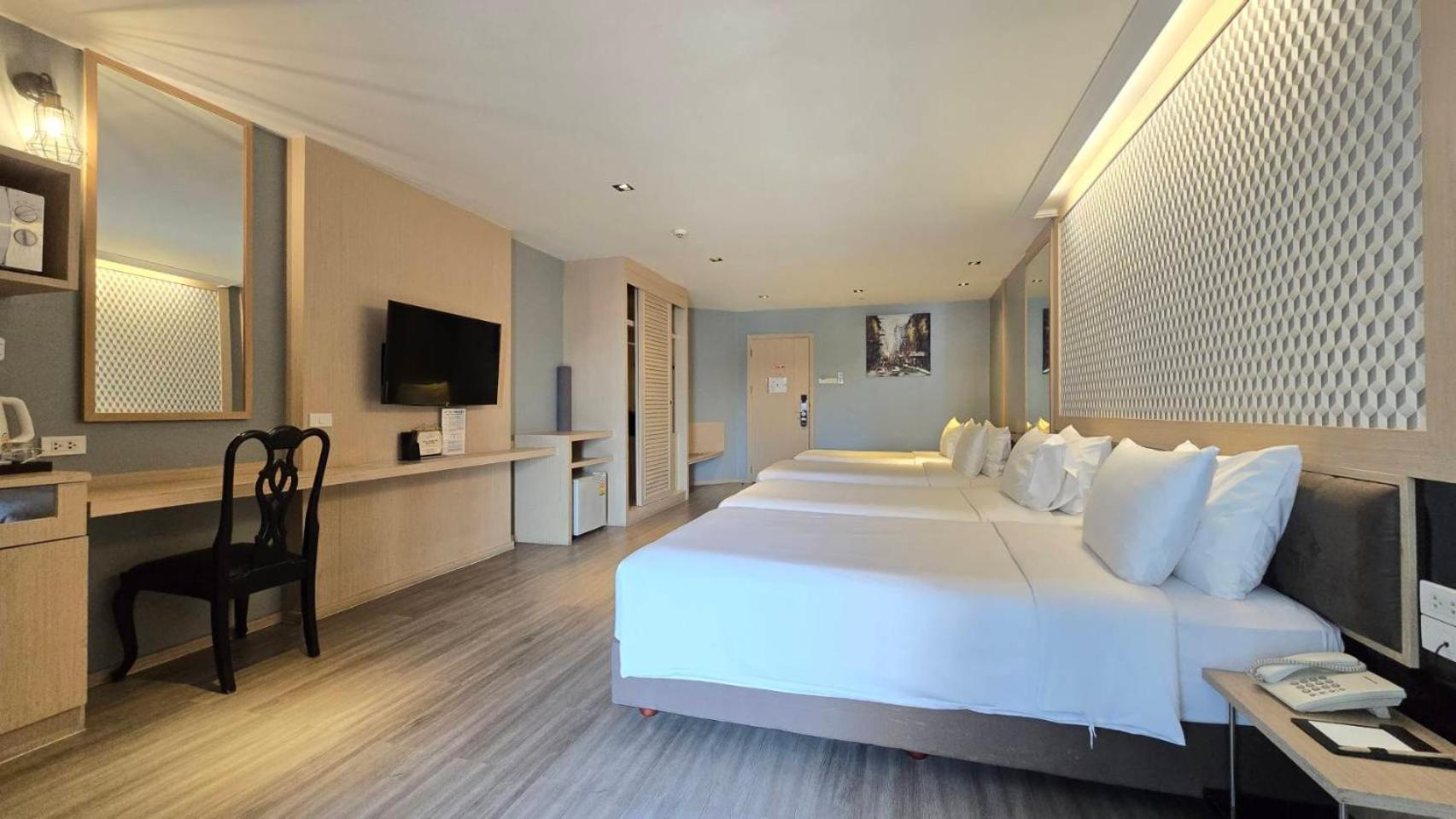 Photo - Three Sukhumvit Hotel