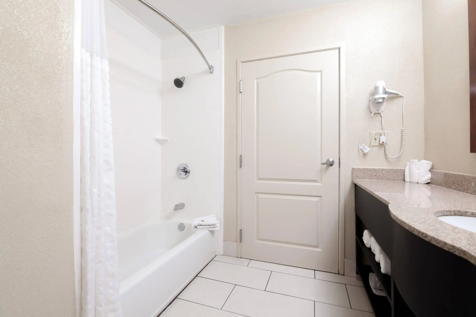 Photo - Comfort Suites Morrow- Atlanta South