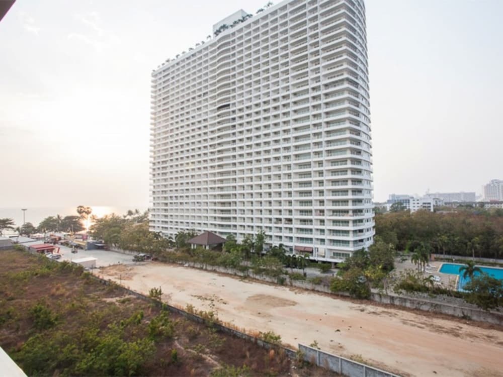 Photo - HT9 Hotel
