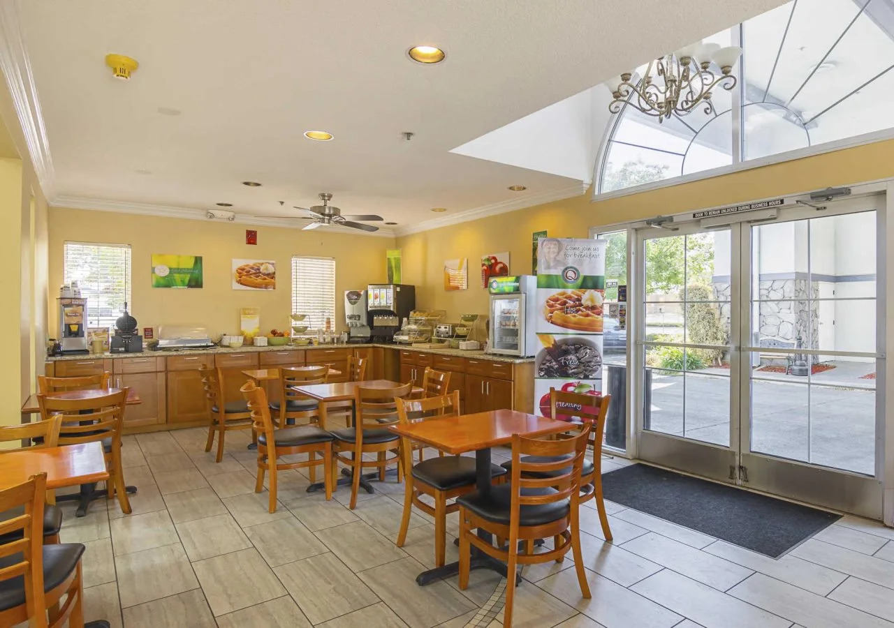 Photo - Quality Inn Fresno Yosemite Airport