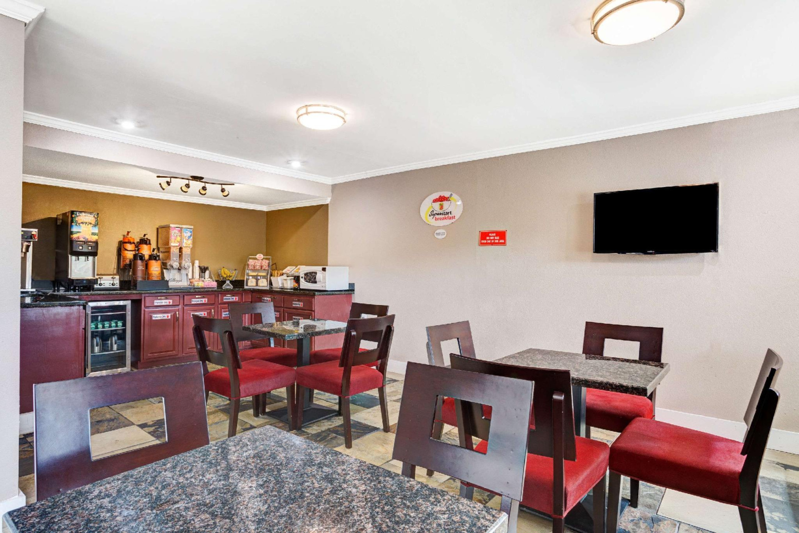 Photo - Motel 6 Atlanta, GA – Atlanta Airport East