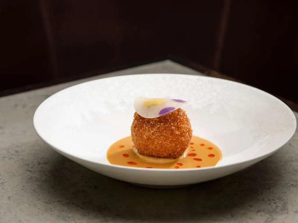 Photo - Corinthia London