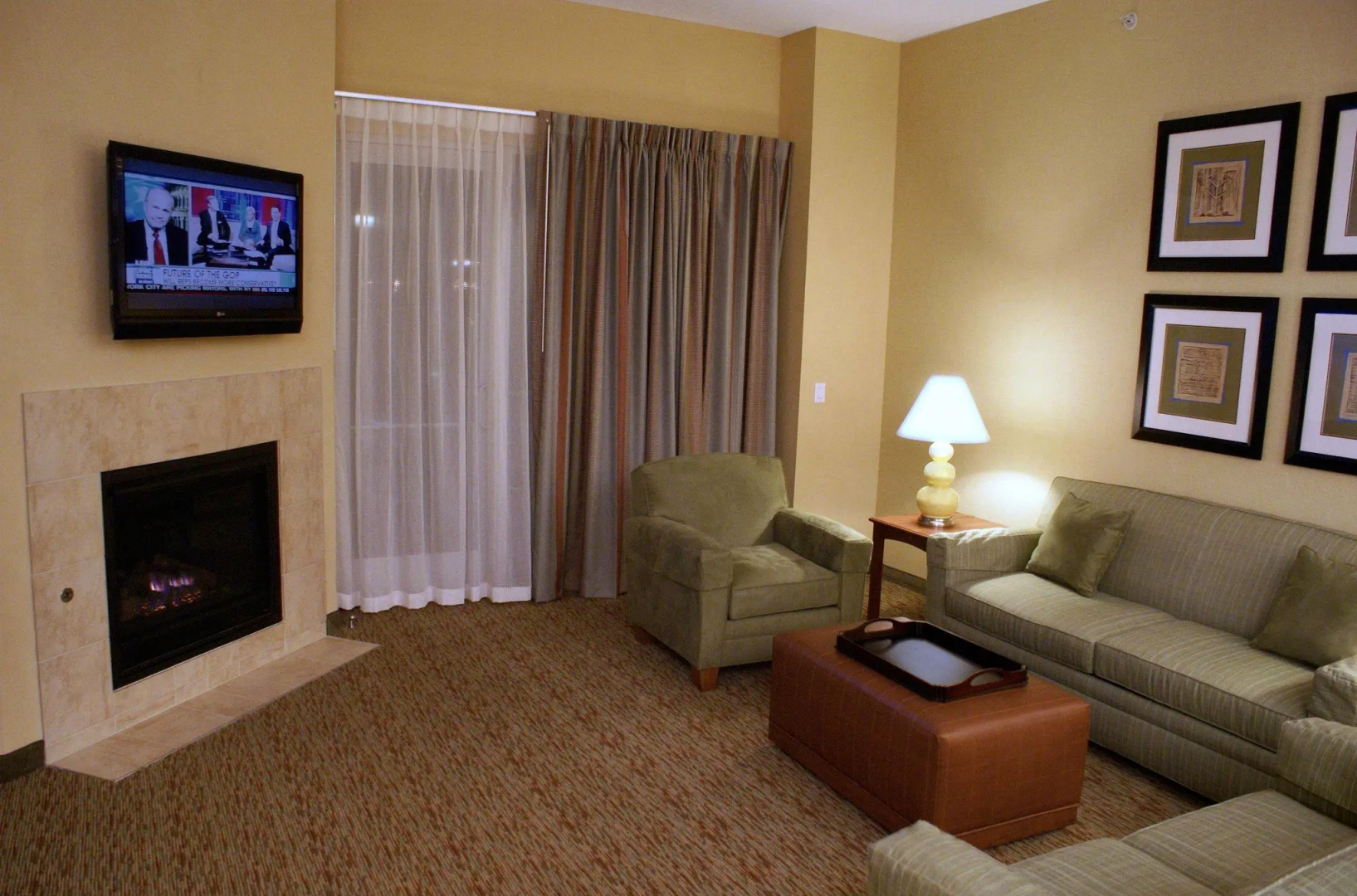 Photo - Homewood Suites by Hilton Phoenix Airport South