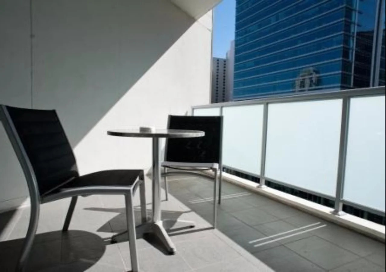 Foto - APX World Square