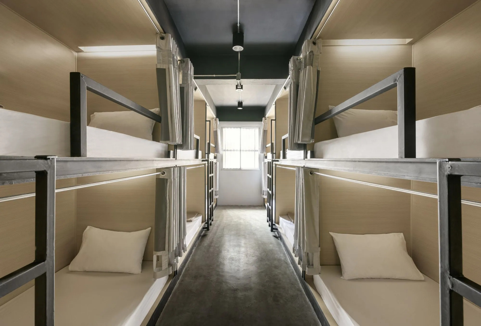 Photo - ORA Hostel Bangkok