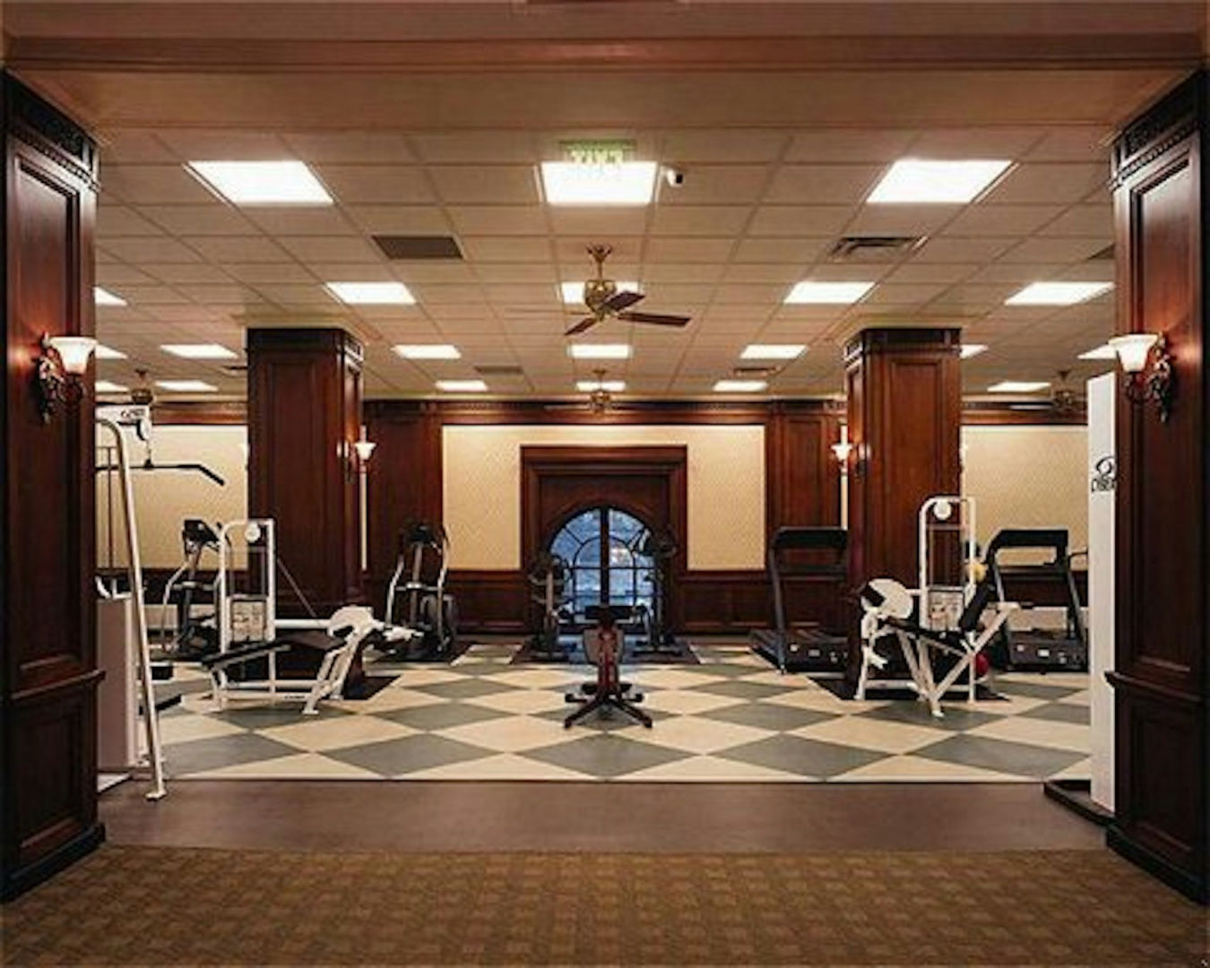Photo - Omni William Penn Hotel