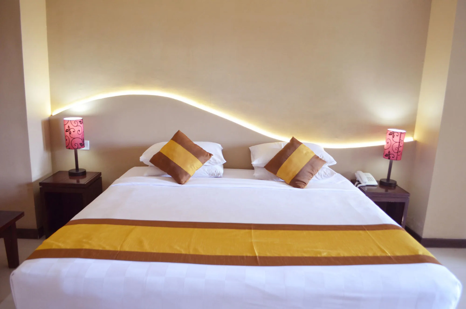 Foto - Nirmala Hotel and Convention Centre