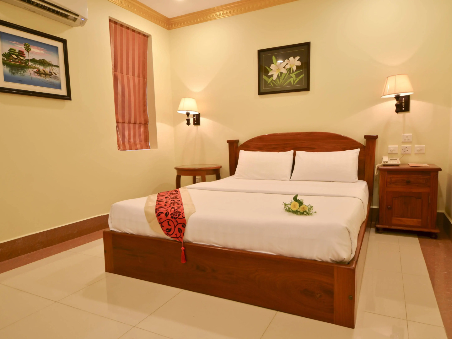 Foto - Golden House International Hotel