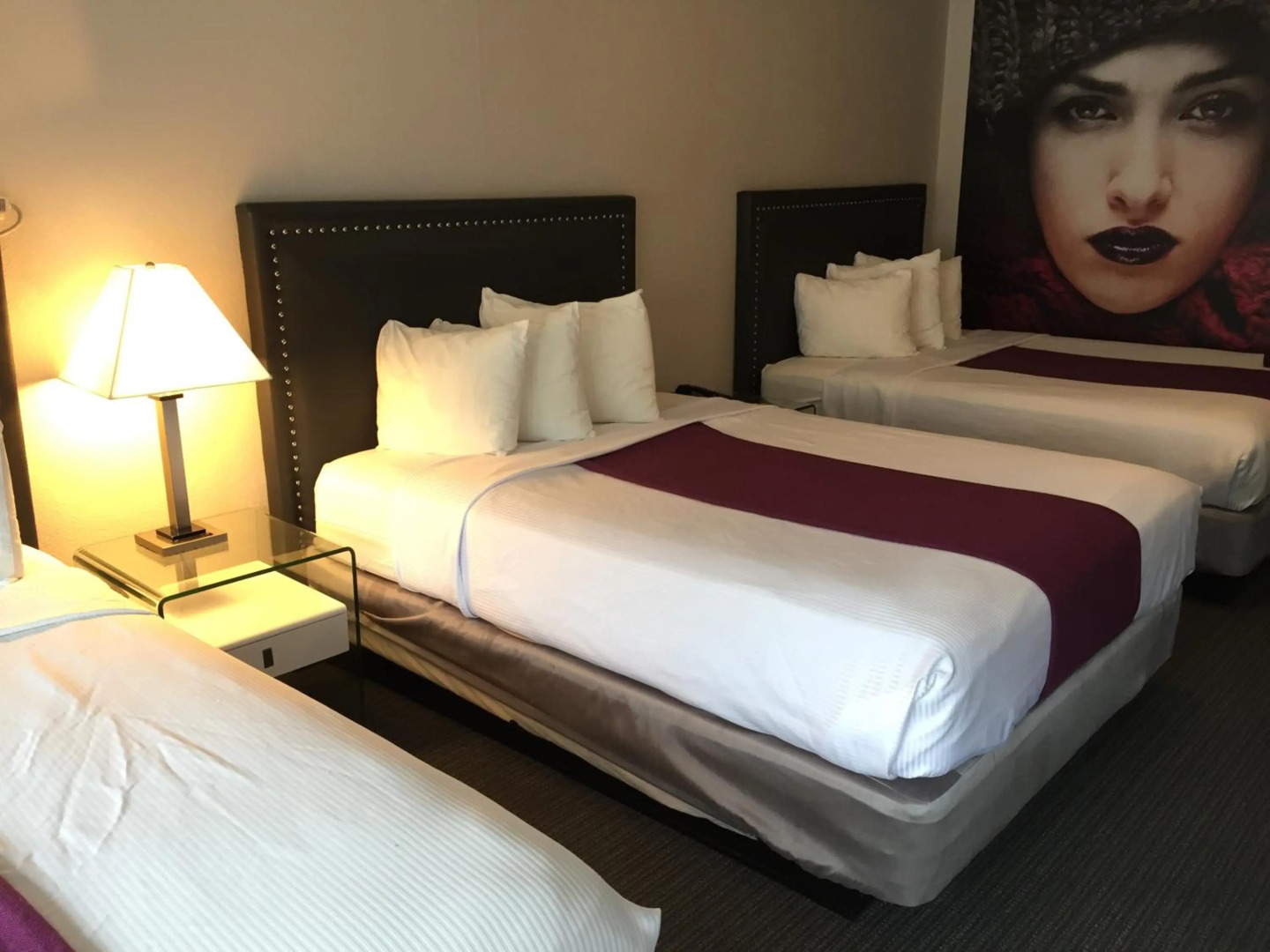 Foto - Hotel Iris - Mission Valley-San Diego Zoo-SeaWorld