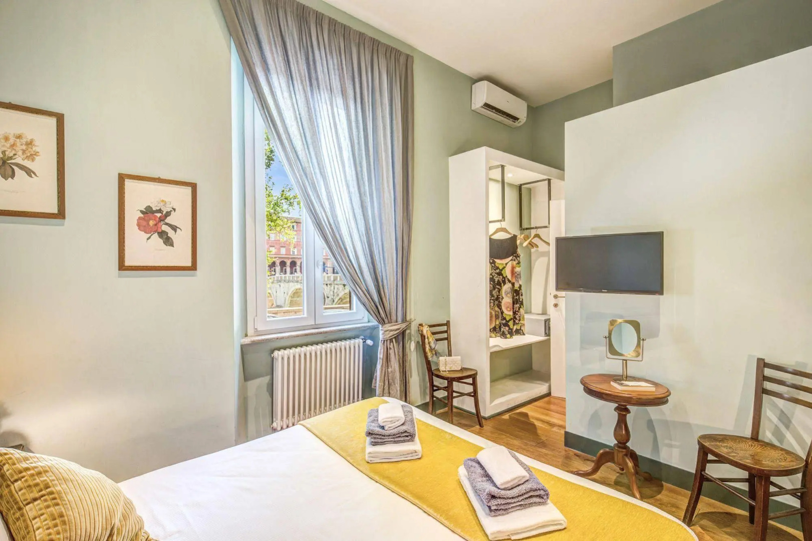 Photo - Tree Charme Trilussa