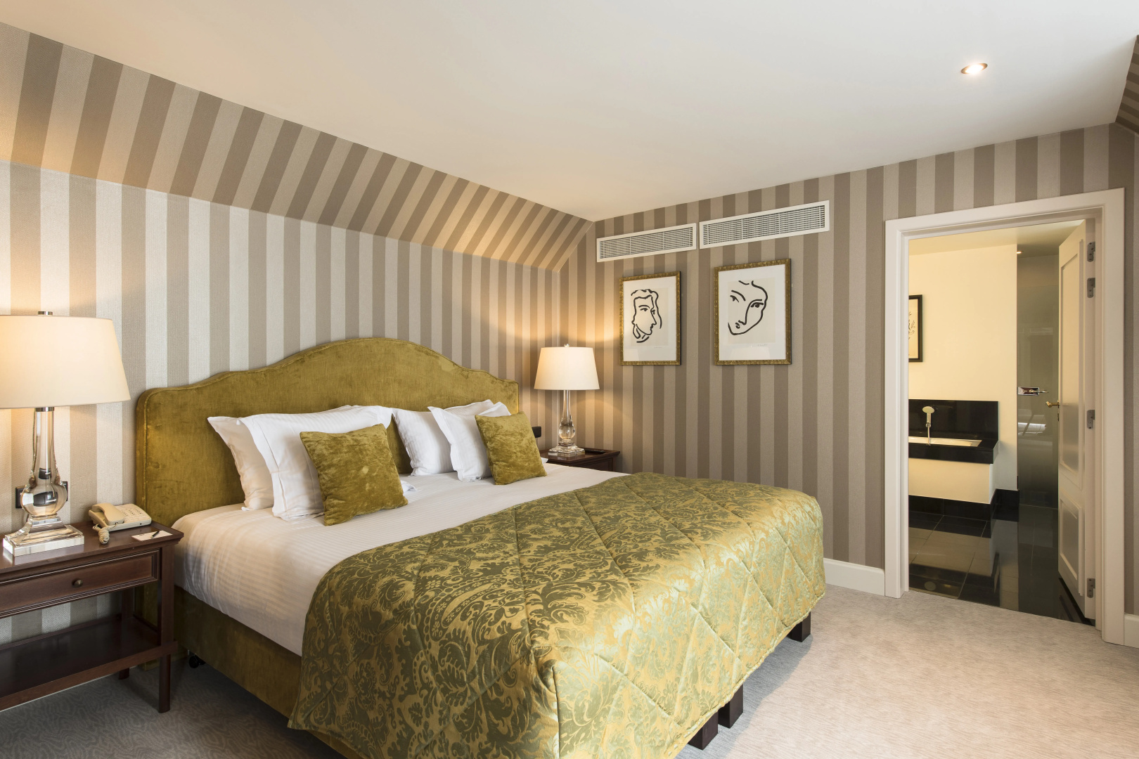 Photo - Dukes' Palace Brugge - by Dukes' Hotel Collection