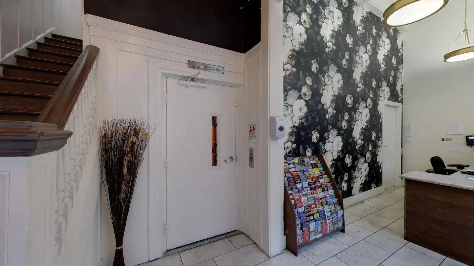 Foto - Warfield Hotel