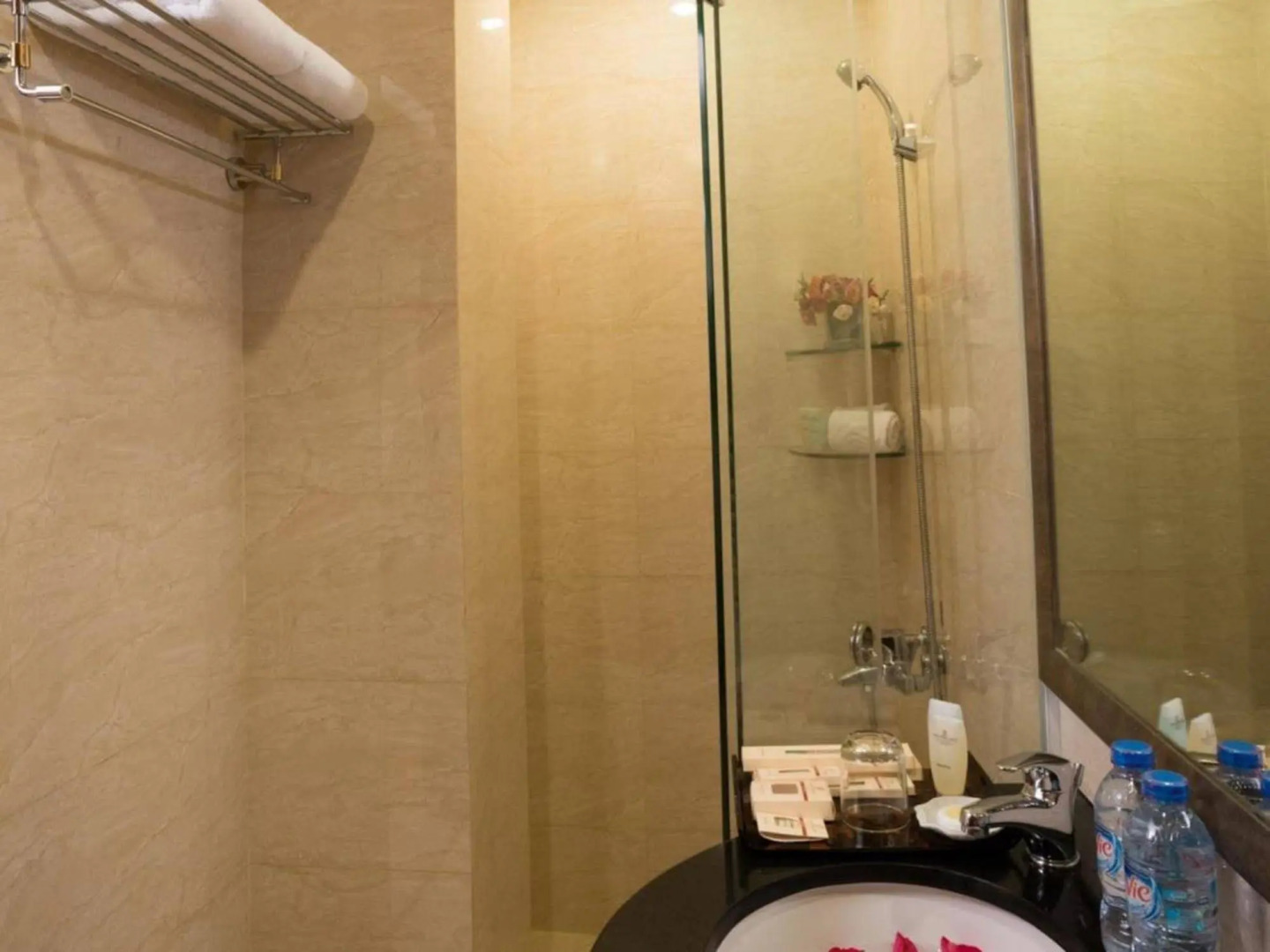 Foto - Silverland Sil Hotel