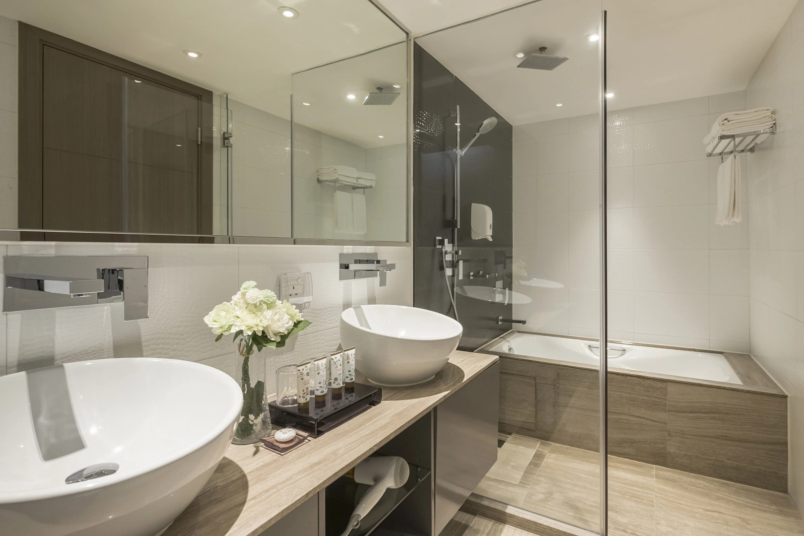 Photo - Silka Tsuen Wan, Hong Kong