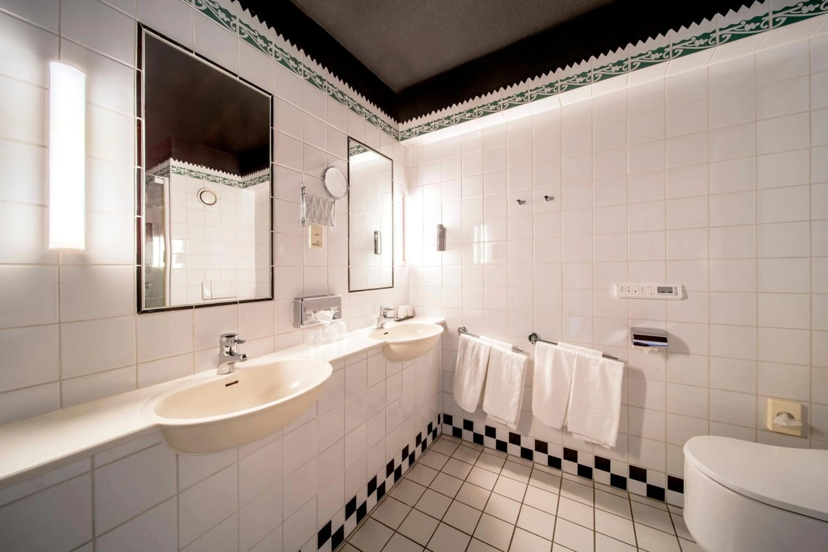 Photo - Hotel Theater Figi